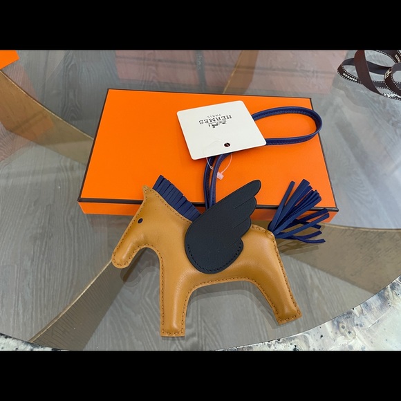 Authentic Hermes Rodeo Pegase MM size - Sesame, blue sapphire, noir - Picture 2 of 4
